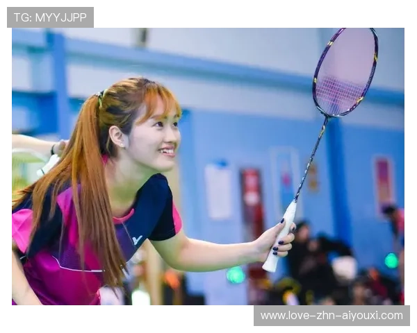 羽毛球场上的速度与美学：动作细节被放大